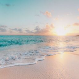 imagen de una de las playas más limpias de España